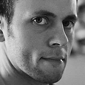 Meet your Posher, Chris